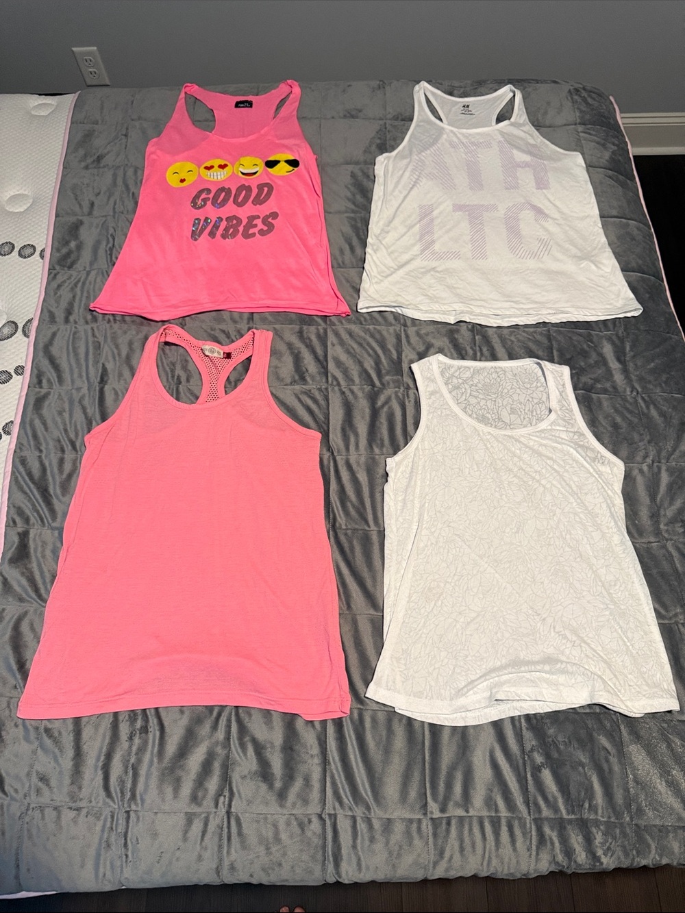 Women’s Racerback & Scoop Tank Top Set